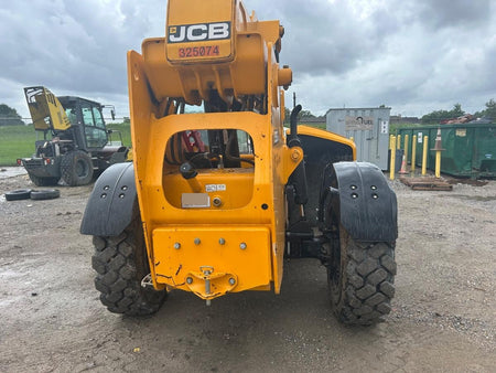 2023 JCB 509-42