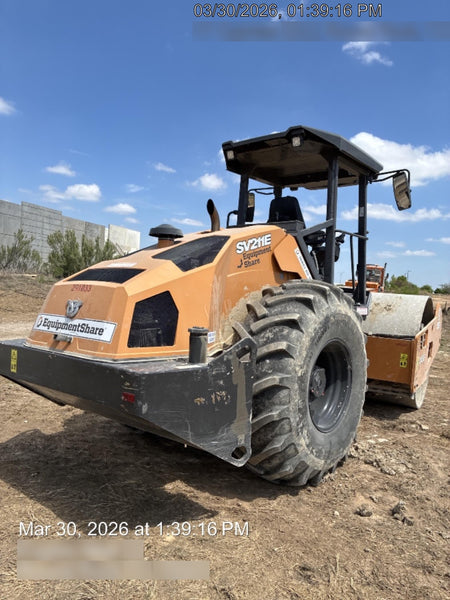 2023 CASE SV211E