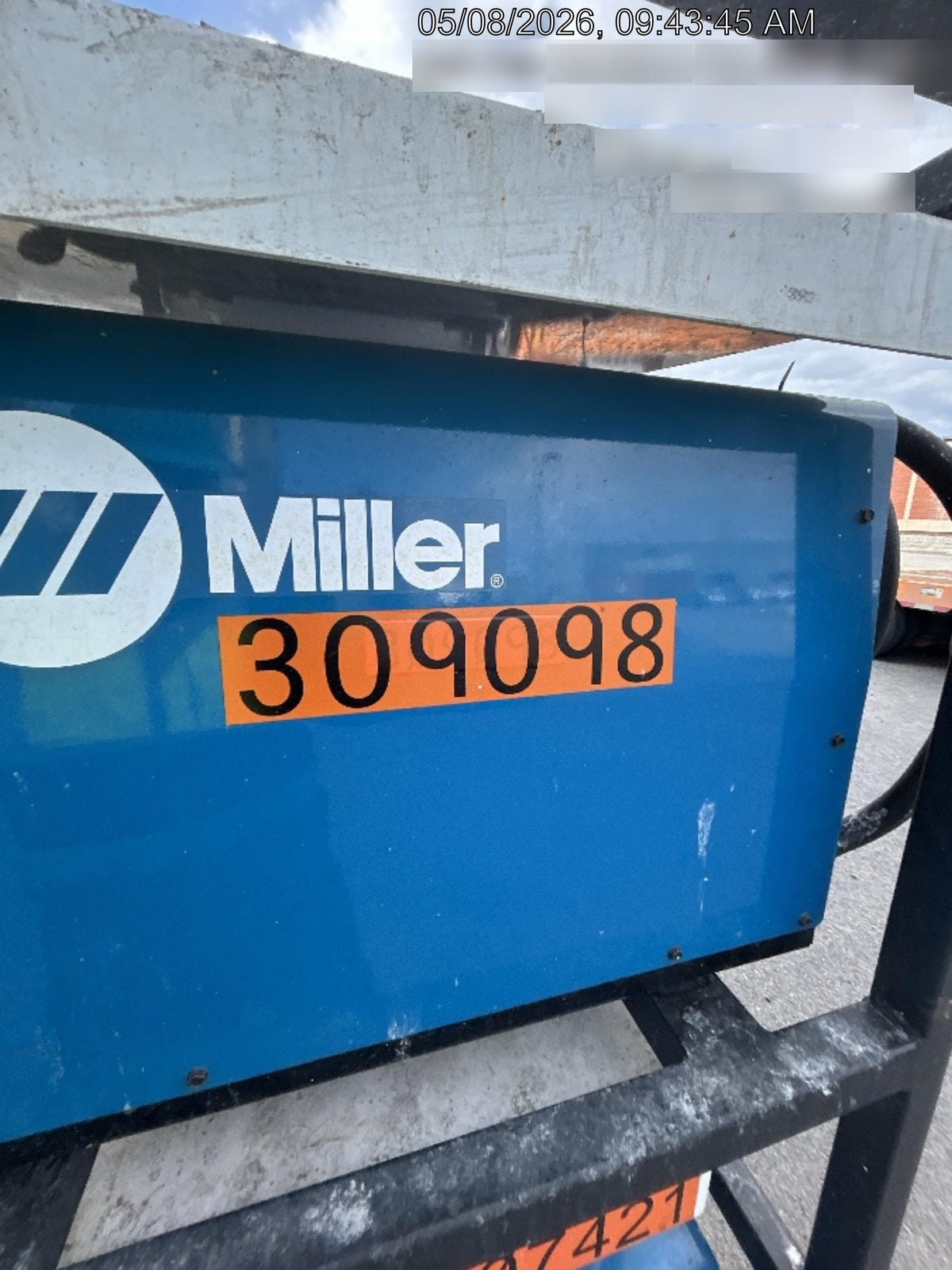 2025 MILLER ELECTRIC XMT 400