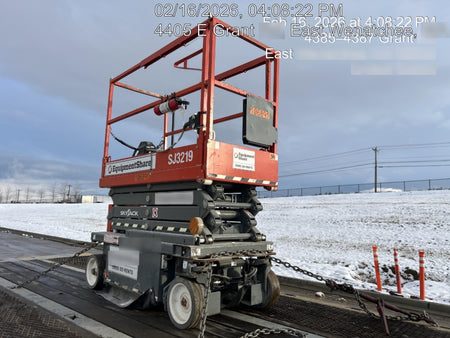 2020 Skyjack SJIII-3219 Solid NM Tires, Half height spring hinged entry gate, Dual Beacons, 800W Inverter