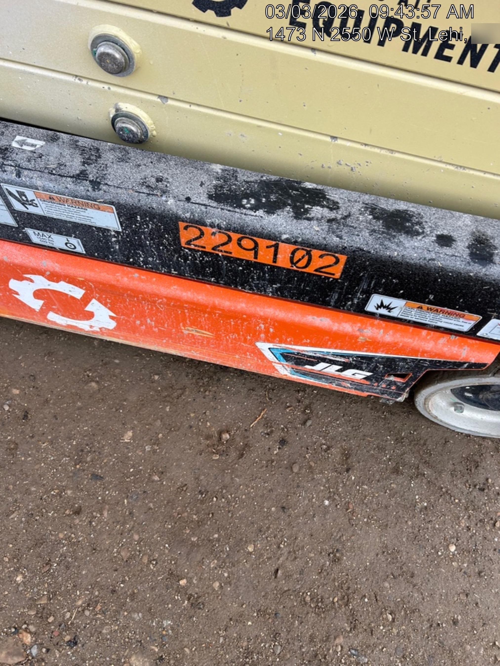 2022 JLG ES1932