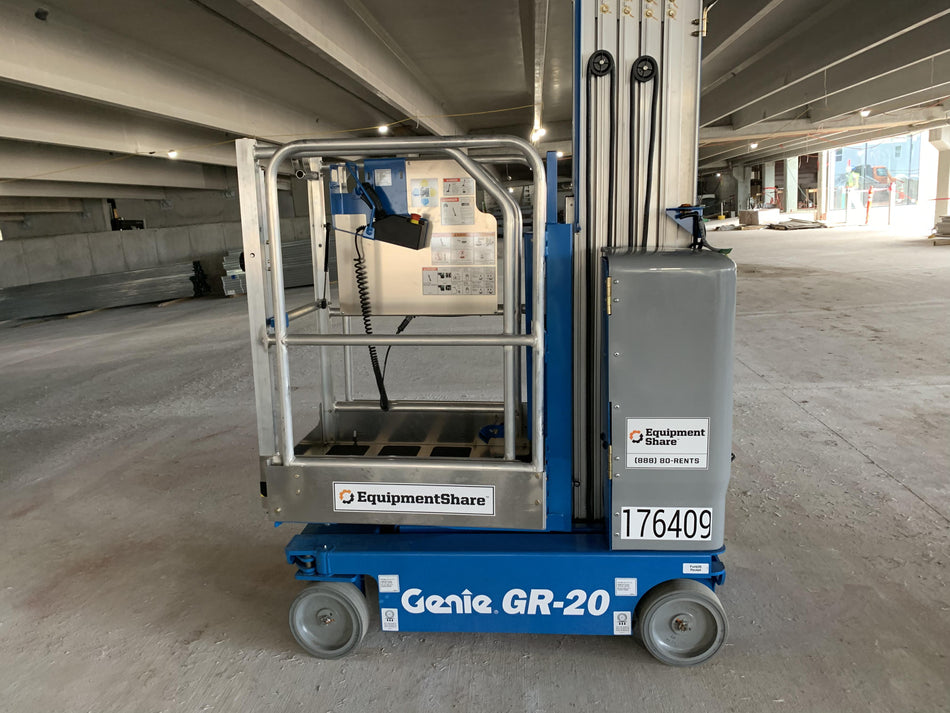2021 GENIE GR-20
