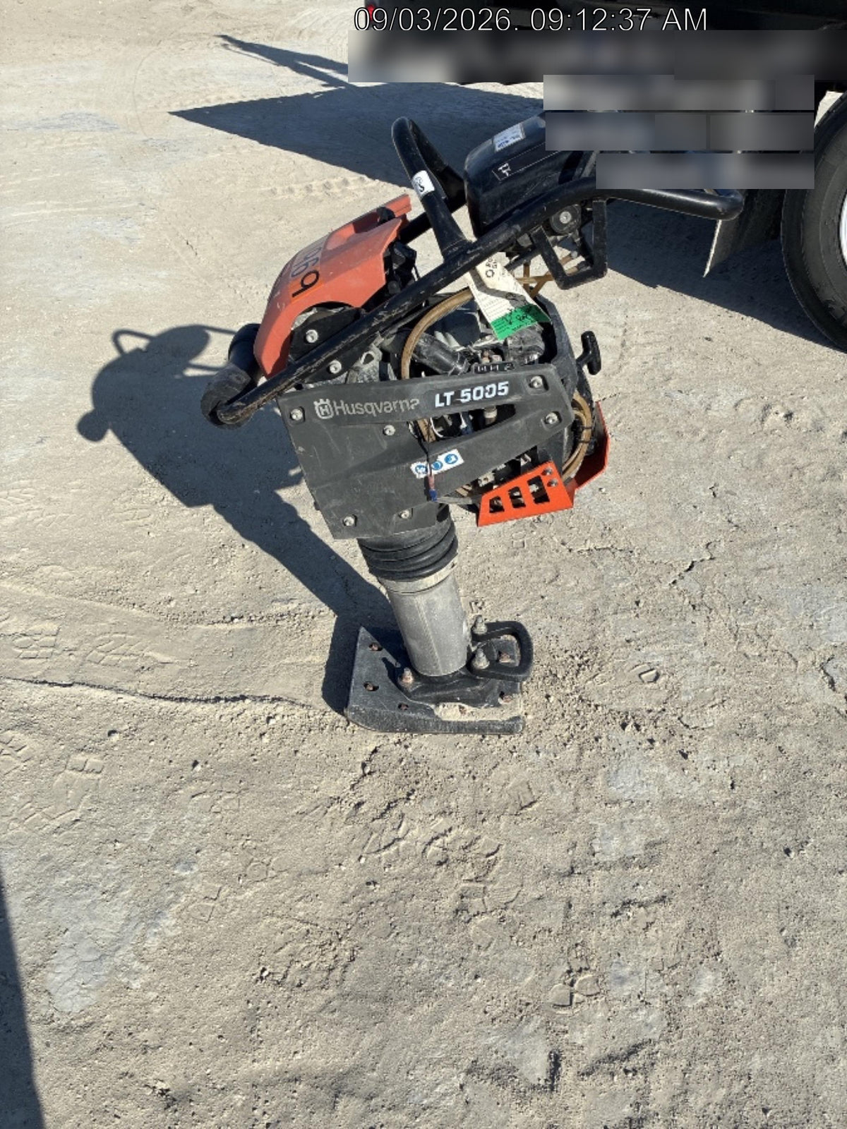 2025 HUSQVARNA LT5005
