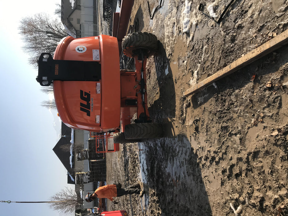2019 JLG 460SJ