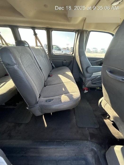 2024 CHEVROLET Express Van - Rental