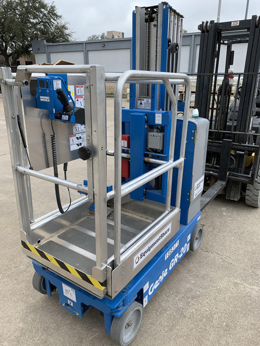 2021 GENIE GR-20