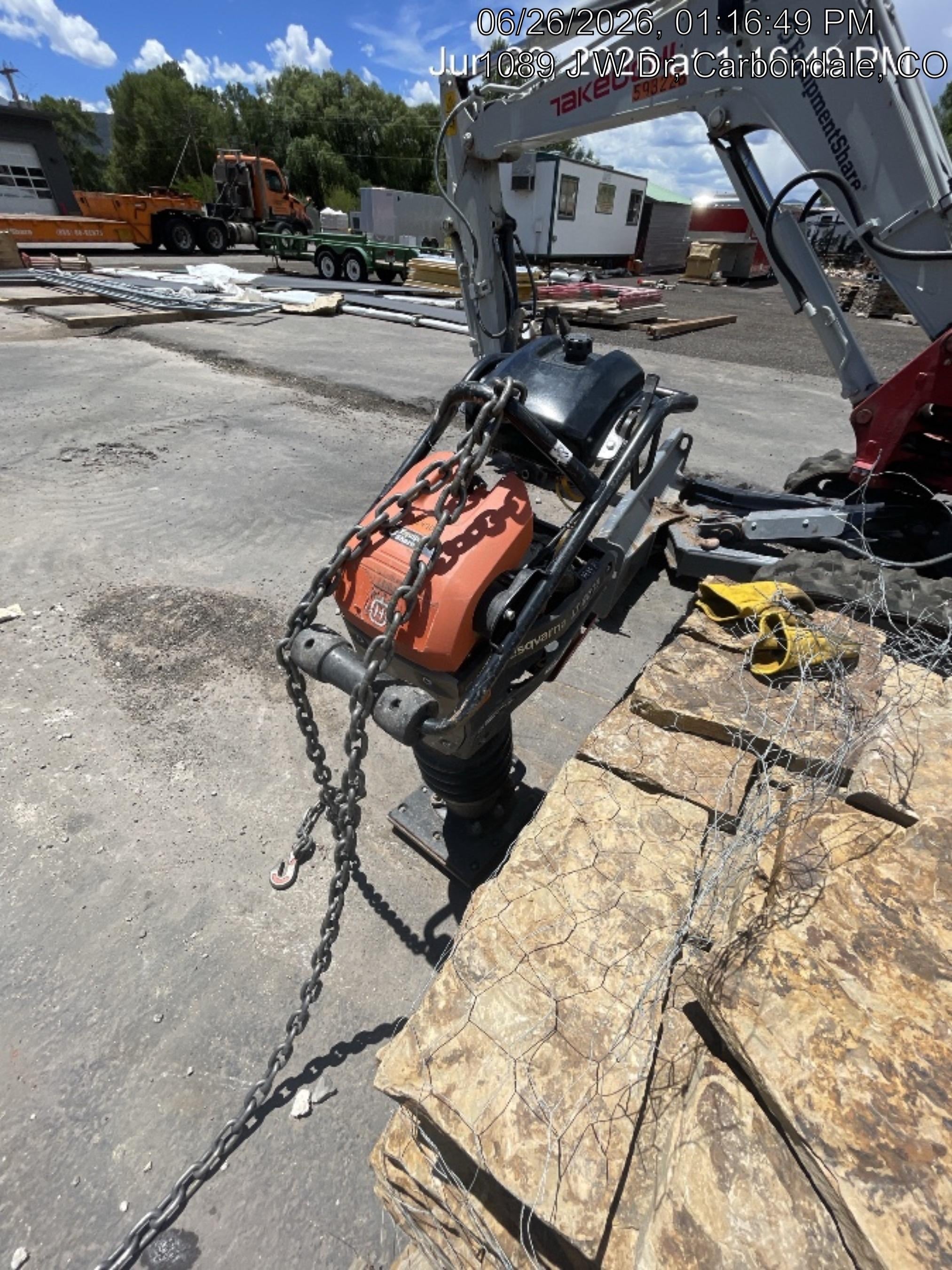 2025 HUSQVARNA LT6005