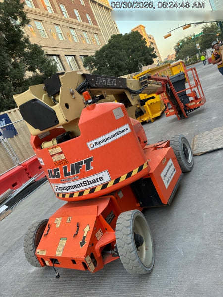 2021 JLG E400AJP Narrow