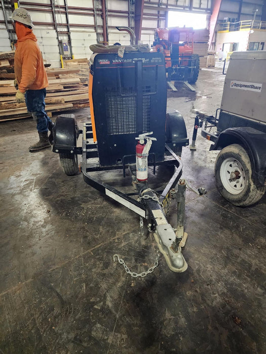 2021 Lincoln Electric Vantage 322 Vantage 322 Ready Pak 3 w/ Decals, ORANGE (includes trailer, cable rack, fender light kit) NO Telematics