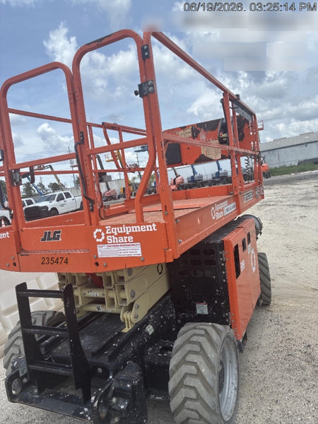 2022 JLG RT2669