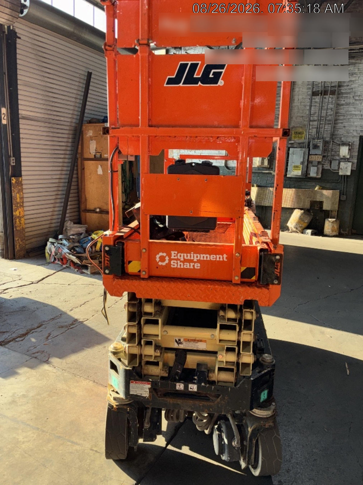 2022 JLG ES1932