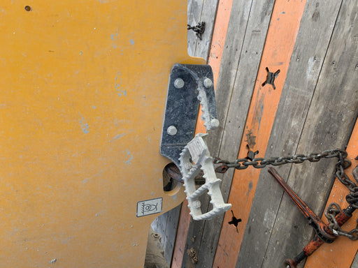 2019 JCB 509-42 Cab/Heat/Air, 74 HP, Solid Tires, STD Worklight, Beacon, Aux Hydraulics, Lifting Eye, Back up Alarm w/66" Carriage/60" Forks