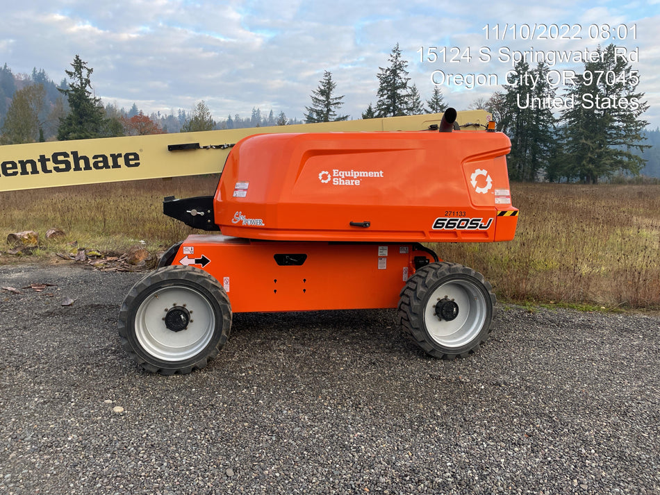 2022 JLG 660SJ