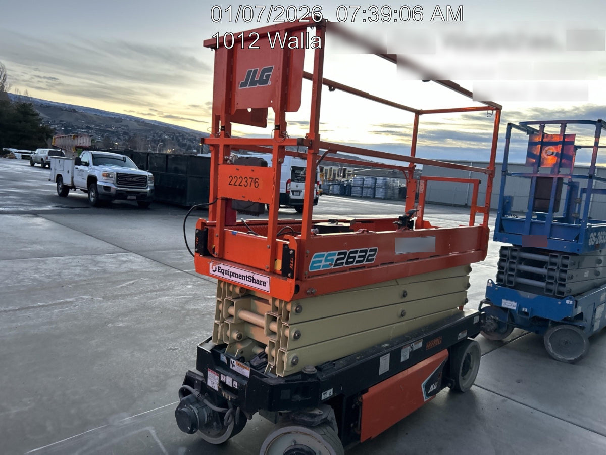 2022 JLG ES2632
