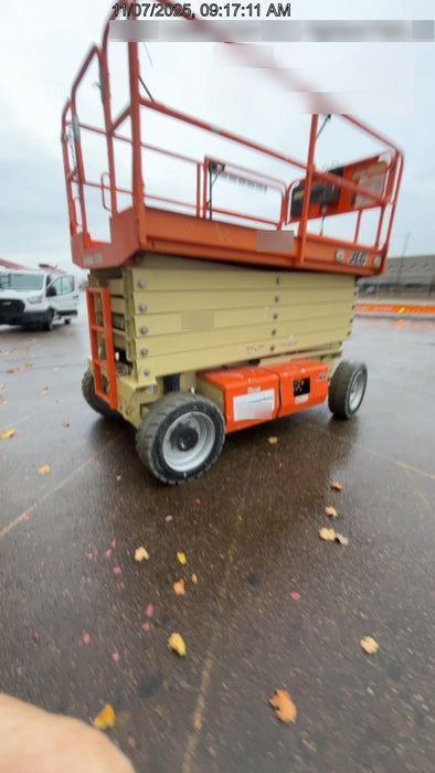 2019 JLG 4069LE Solid Non Marking Tires, Rotating Beacon