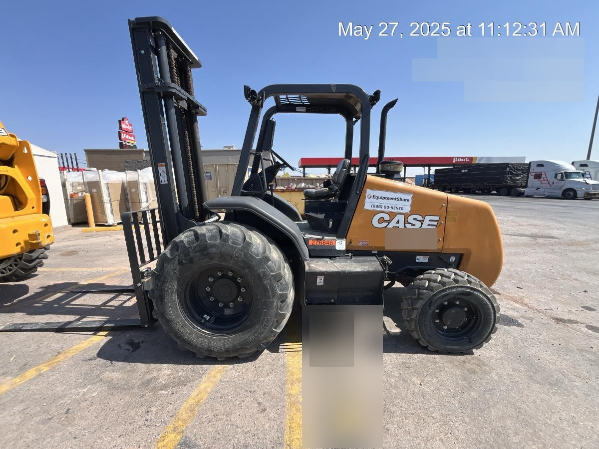 2023 CASE 588H