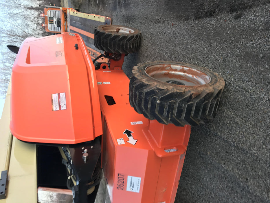 2019 JLG 660SJ