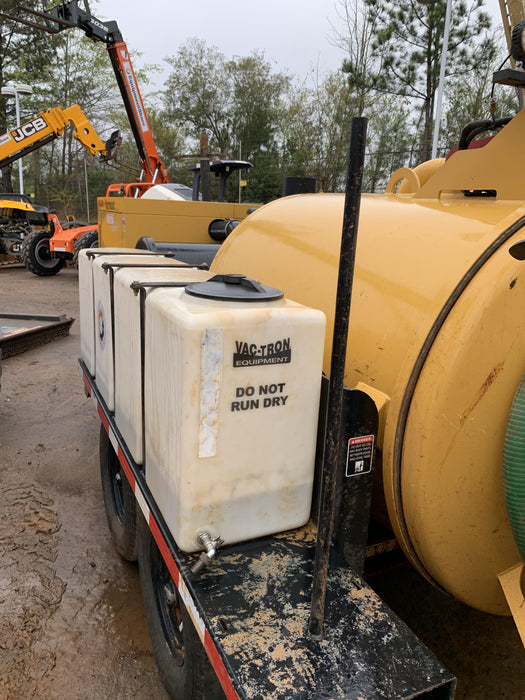 2021 Vac-Tron LP573XDT Kohler Diesel, 500 Gallon Debris Tank w/ Hydraulic Tilt, two (2) 100 Gallon Water Tanks, Low Profile Torsion Axles (12,000 GVWR)