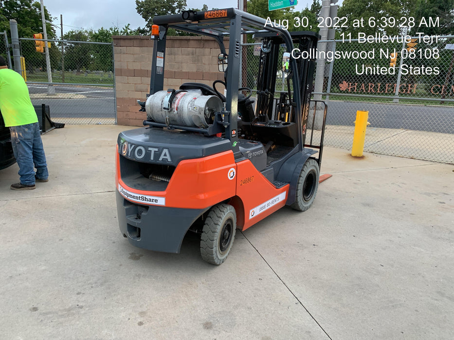 2022 TOYOTA 50-8FGU25