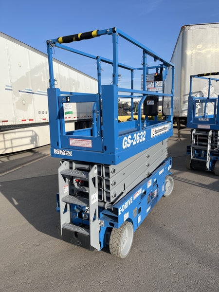 2023 GENIE GS-2632