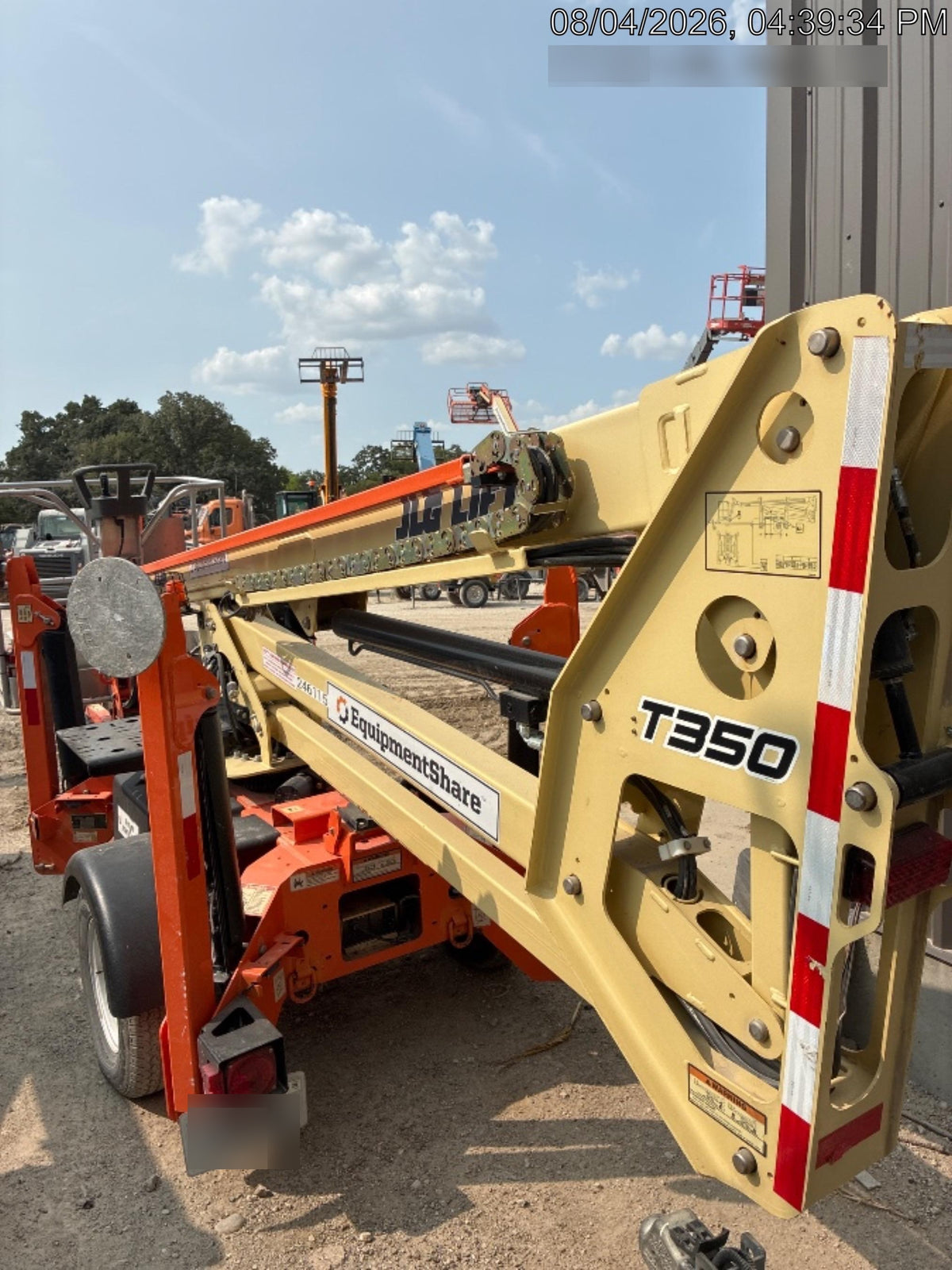 2022 JLG T350