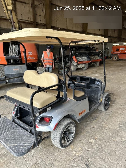 2021 EZ-GO TXT Valor