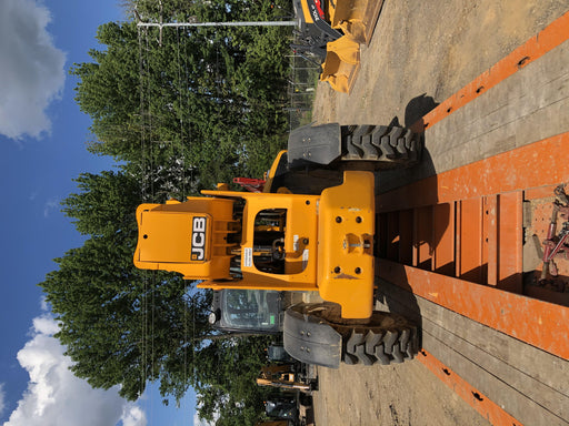 2019 JCB 512-56 Canopy, 74 HP, Solid Tires, STD Worklight, Beacon, Aux Hydraulics, Lifting Eye, Back up Alarm 66" Carriage, 60" Forks