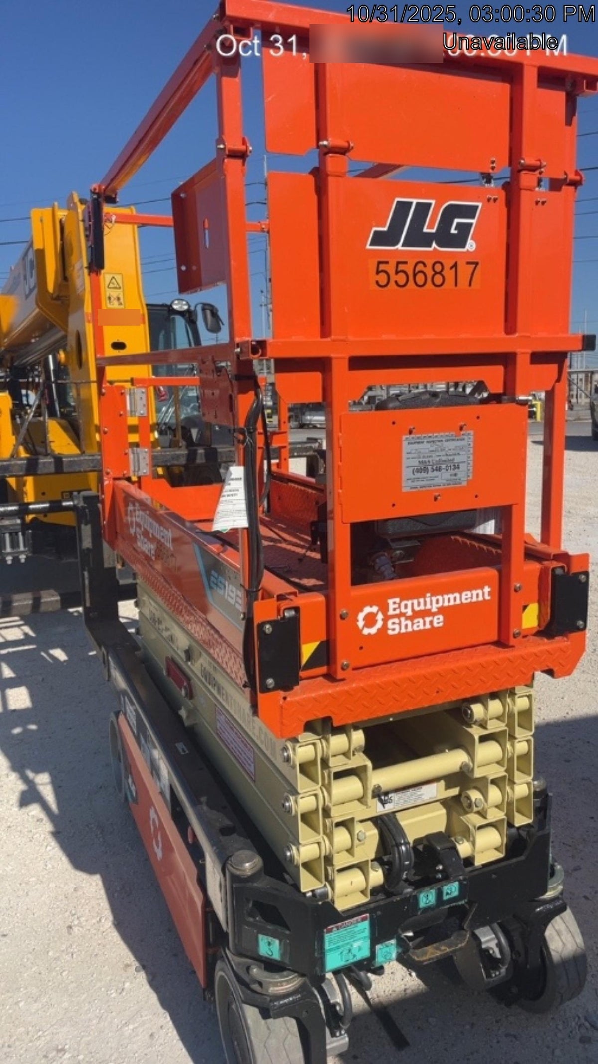 2025 JLG ES1932