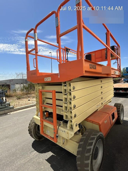 2018 JLG 4069LE