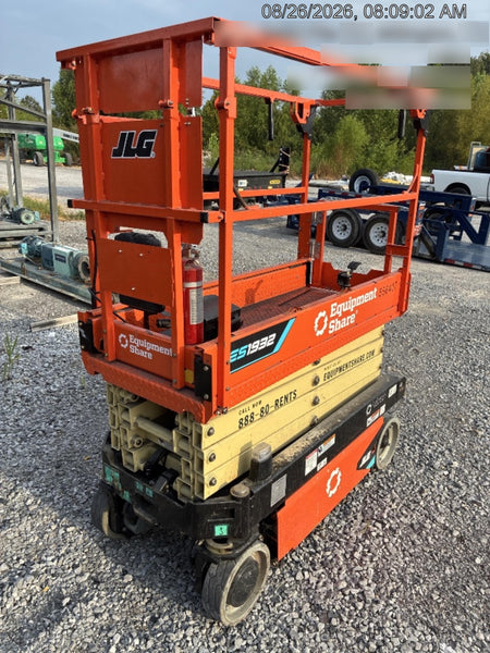 2025 JLG ES1932