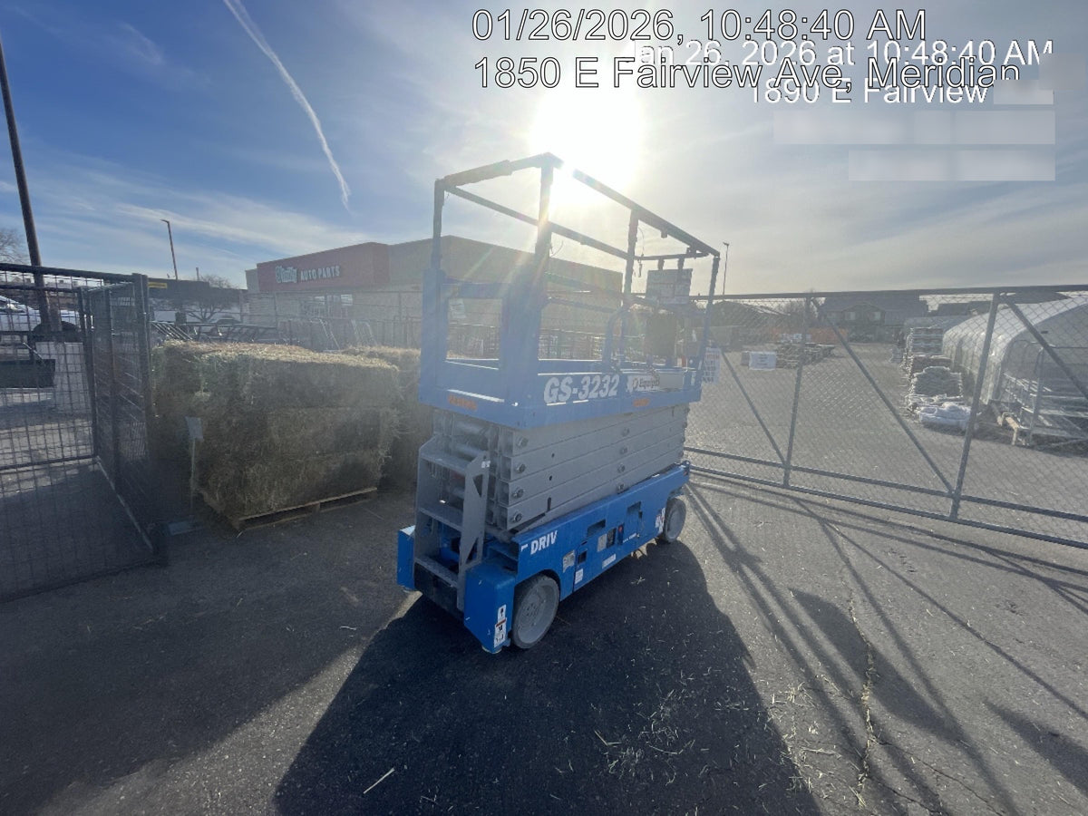 2022 GENIE GS-3232