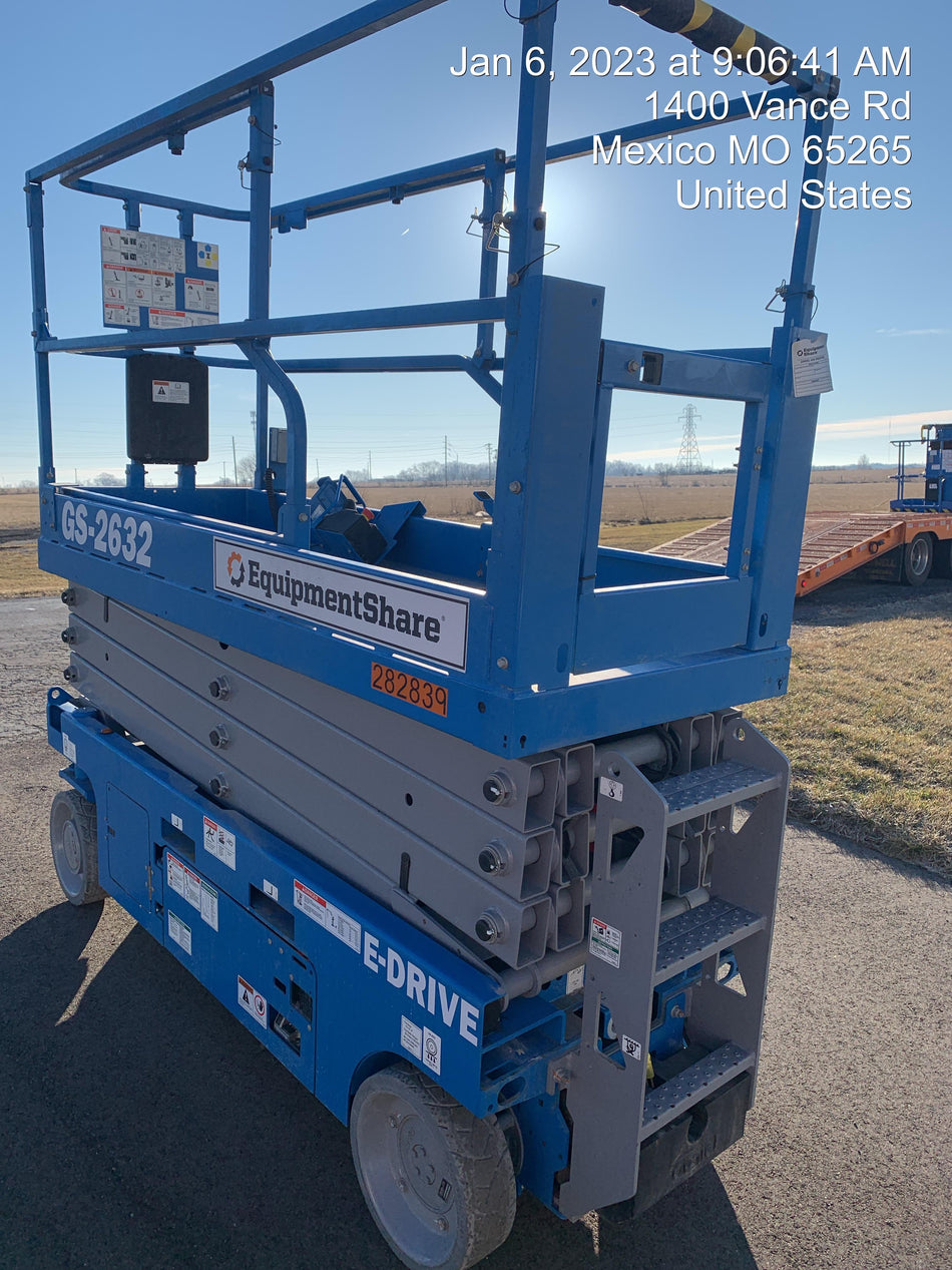 2022 GENIE GS-2632