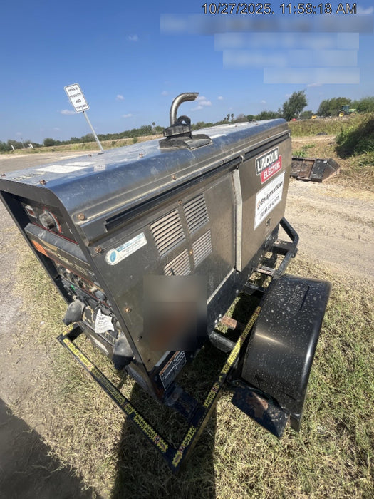 2019 Lincoln Electric Vantage 322 Lincoln Vantage 322 Welder w/Trailer, Light Kit, Cable Rack