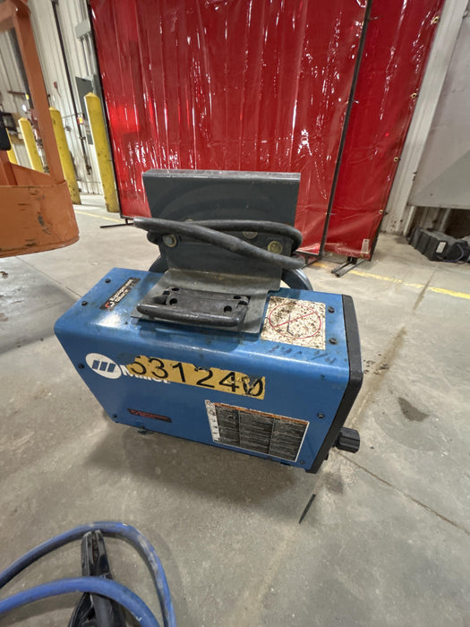 2025 MILLER ELECTRIC CST-282