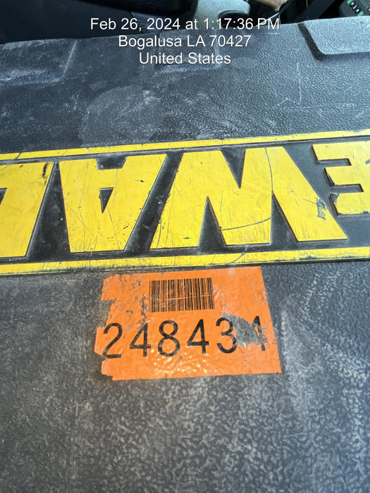 2022 DEWALT DWE1622K