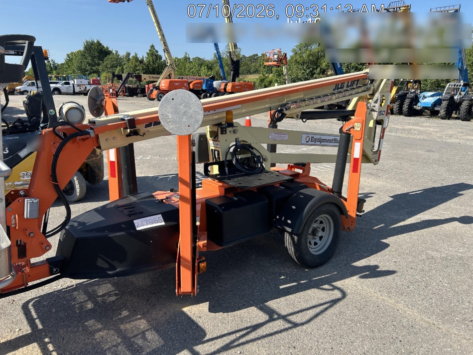 2022 JLG T350