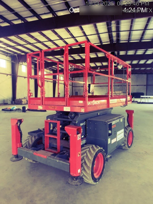 2017 SKYJACK SJ6832 RT