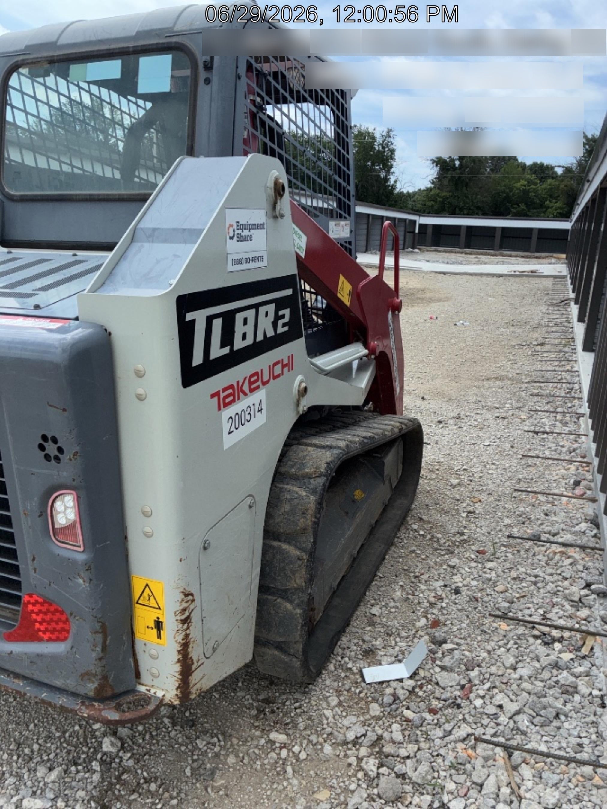 2022 TAKEUCHI TL8R2-R