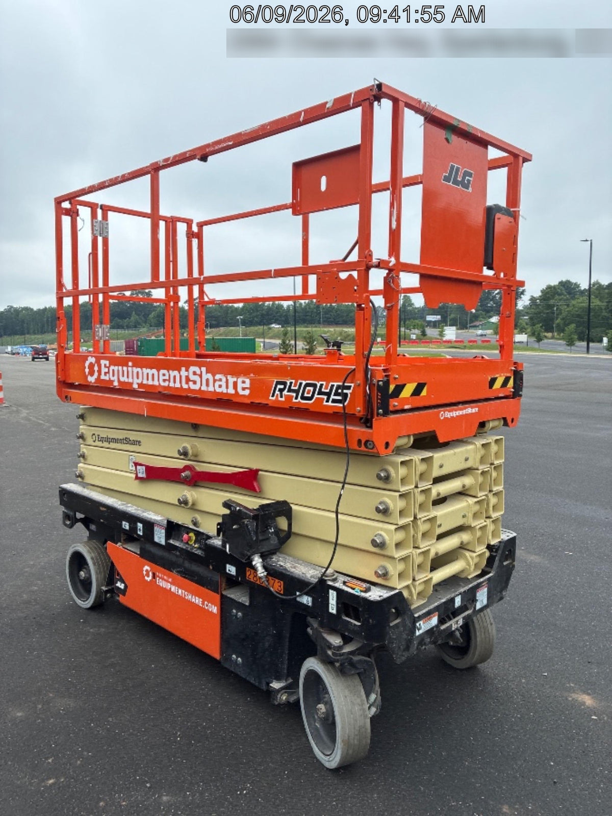 2022 JLG R4045