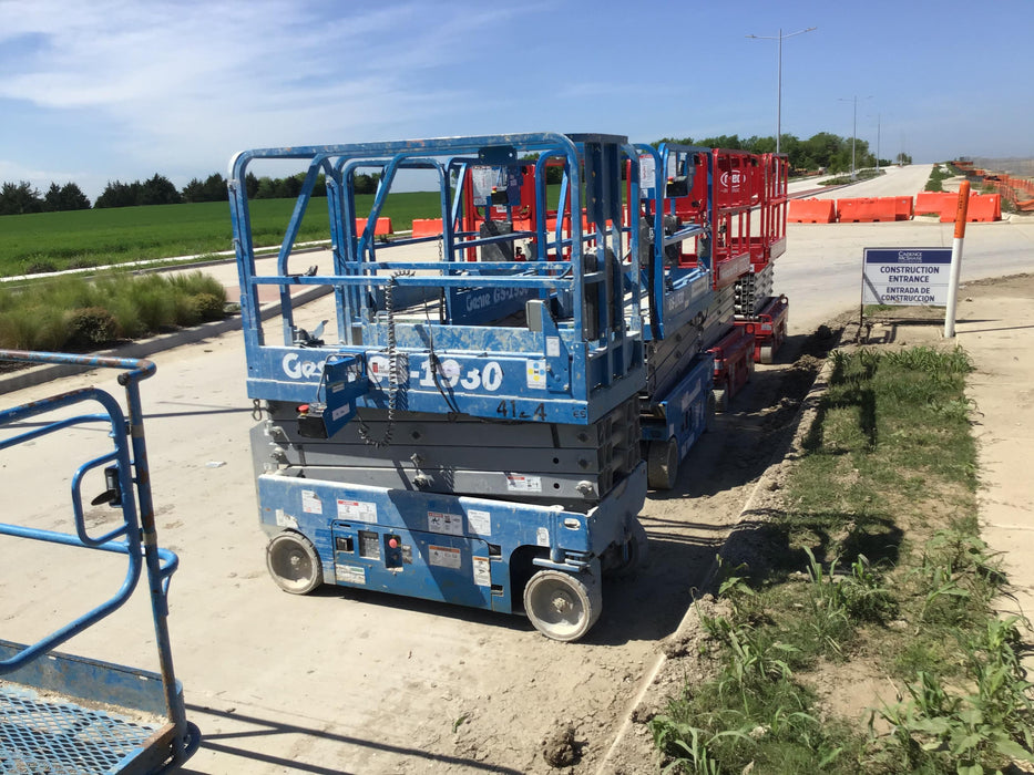 2017 Genie GS-1930 Genie GS1930 Scissor Lift