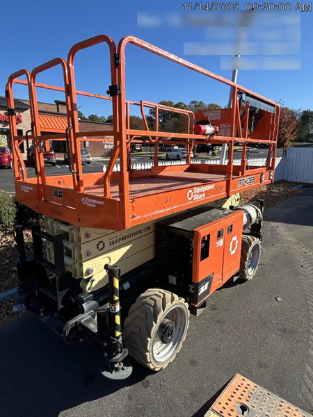 2023 JLG RT4069