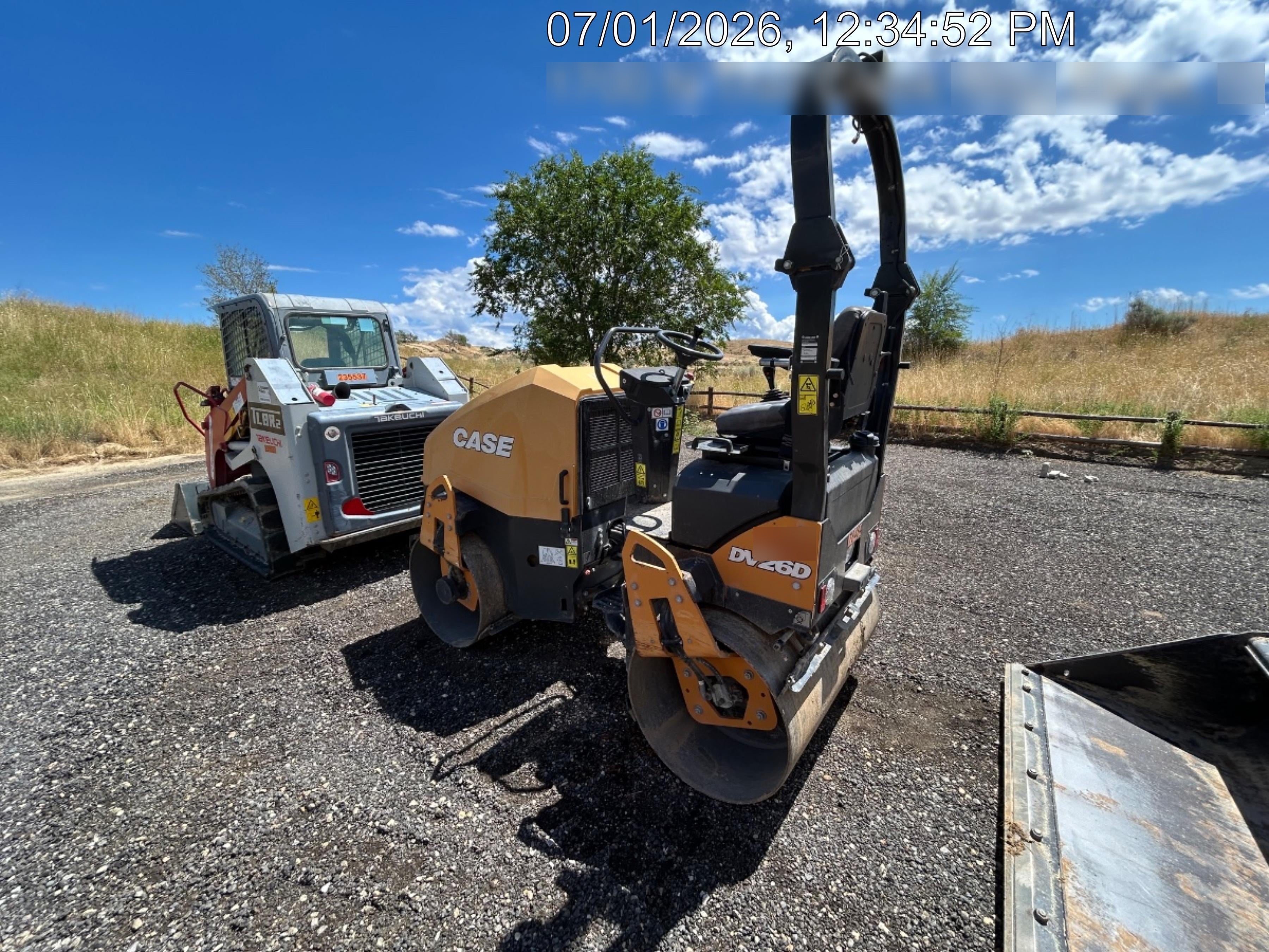 2020 CASE DV26CD