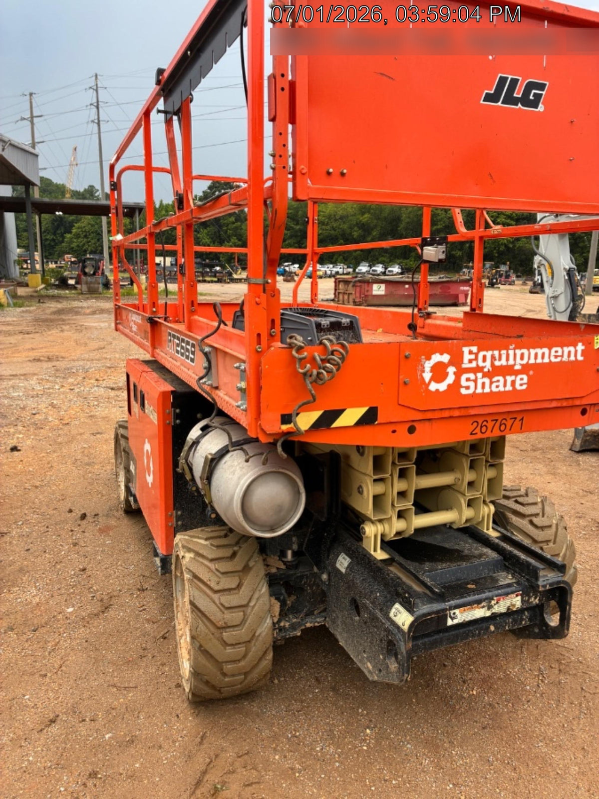 2022 JLG RT2669