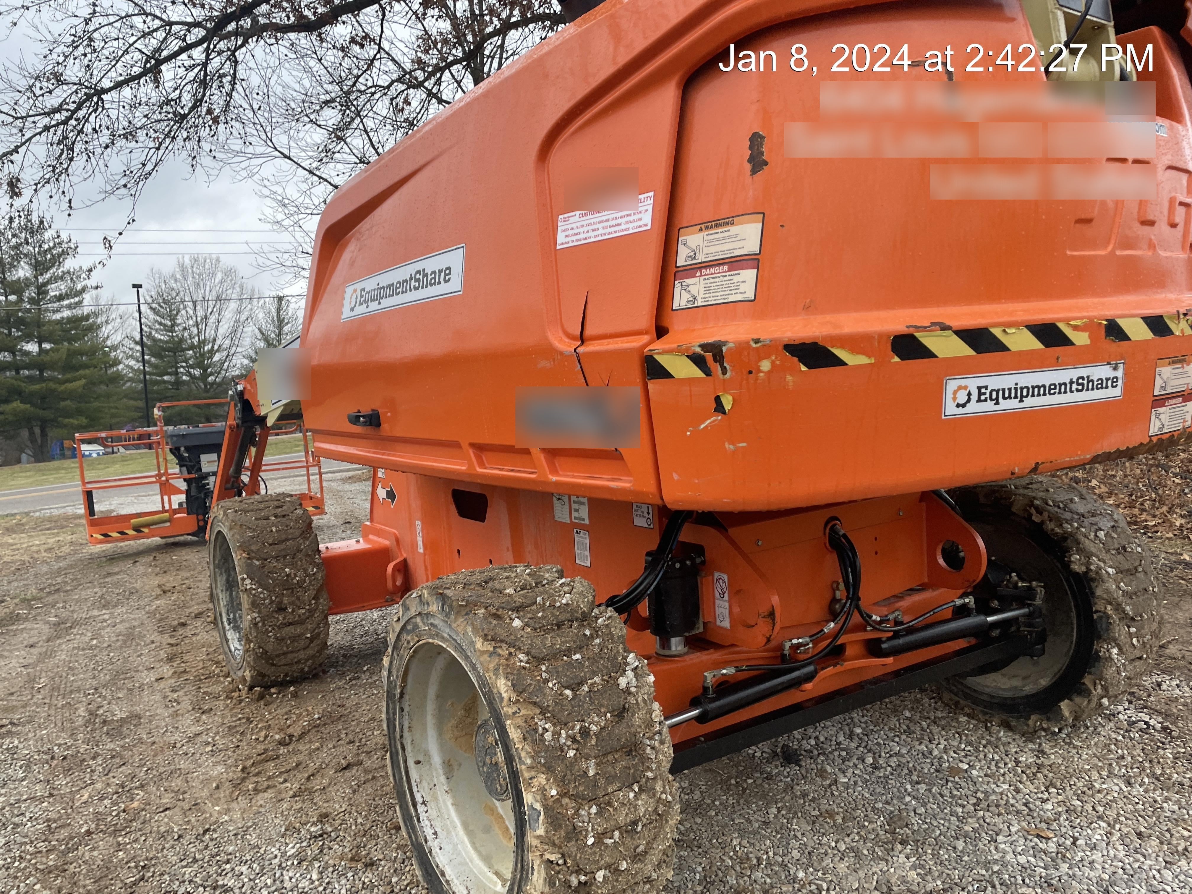2020 JLG 660SJ