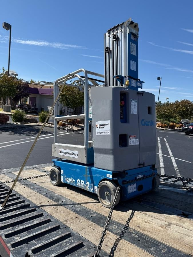2019 GENIE GR-20