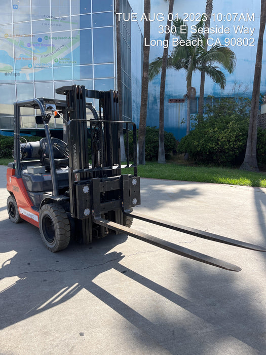 2022 TOYOTA 8FGU25 LP w/ Scale