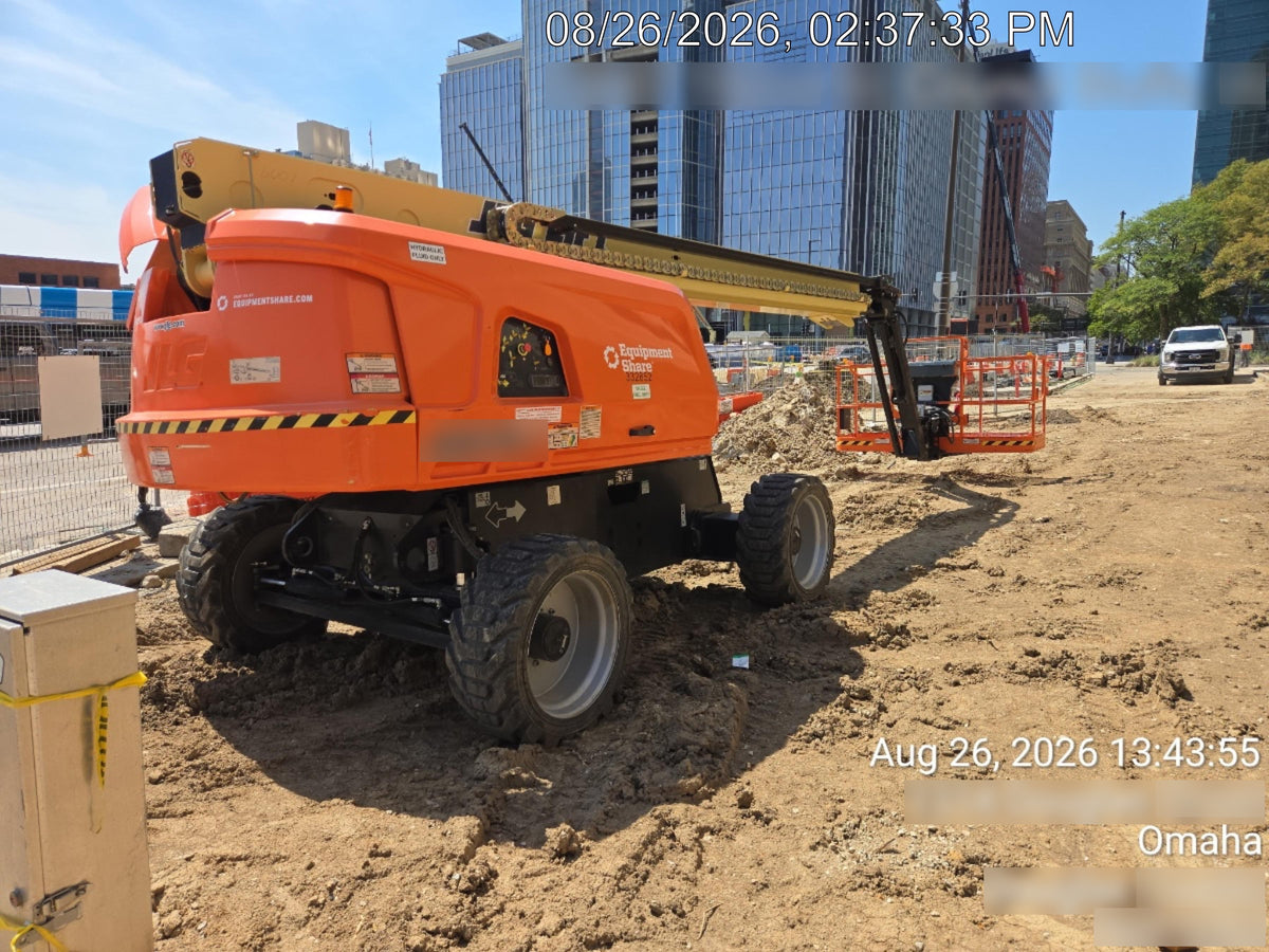 2023 JLG 660SJ