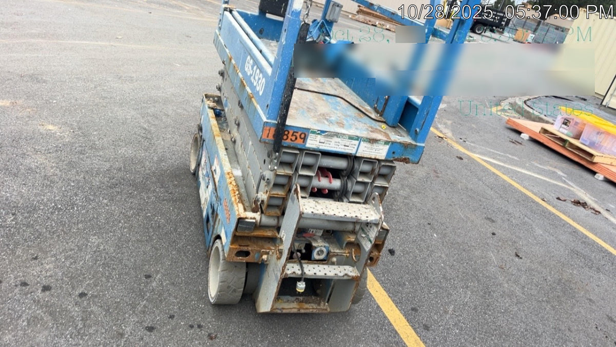 2020 Genie GS-1930 Fixed rails with chain entry gate - Pre A92.20