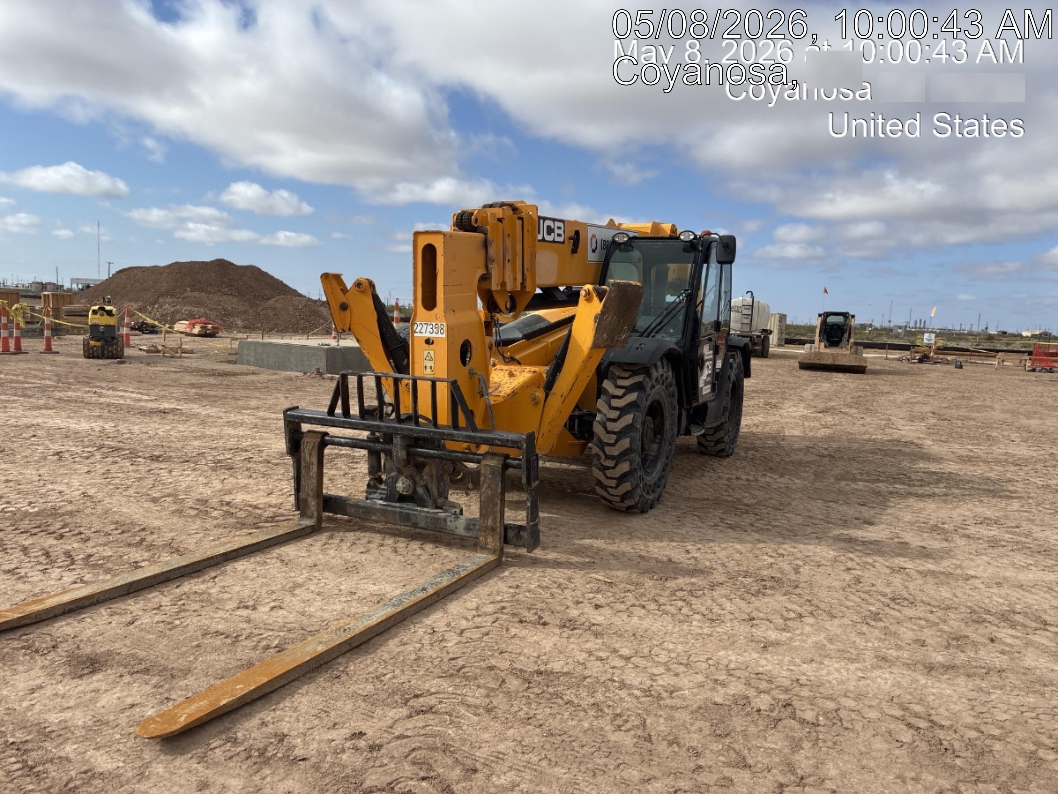 2022 JCB 514-56