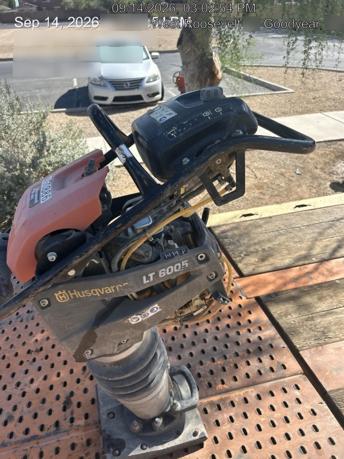 2024 HUSQVARNA LT6005